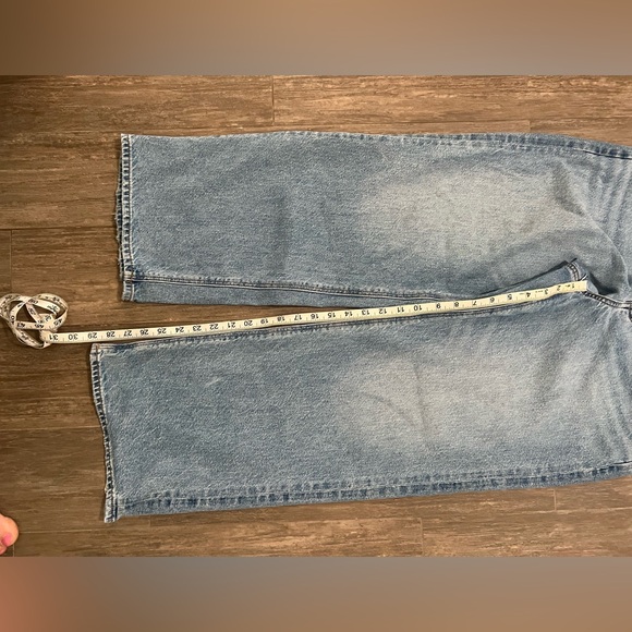 American Eagle Women’s Stovepipe Jeans - Picture 4 of 6